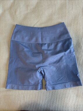 Amazon High-Waist Ribbed Biker Shorts in Dusty Blue